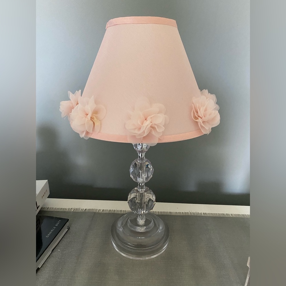 The PeanutShell Arianna Lamp Base with Shade